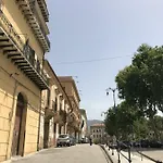 Residenza Del Castillo Отель типа 
