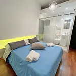 Oda ve Kahvaltı Residenza Del Castillo 4*