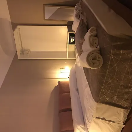 Residenza Del Castillo Палермо